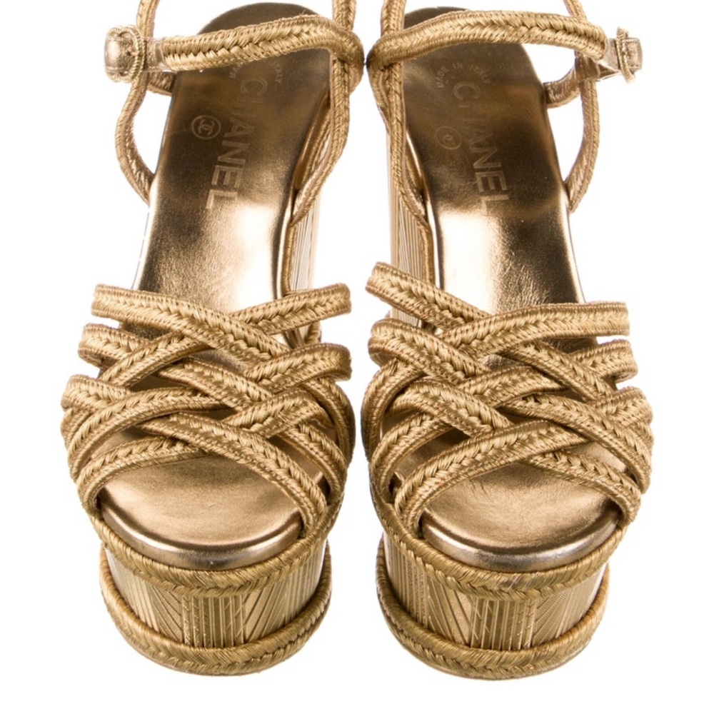 Chanel sandals- the perfect summer sandal-this will fit 8 or 8 1/2